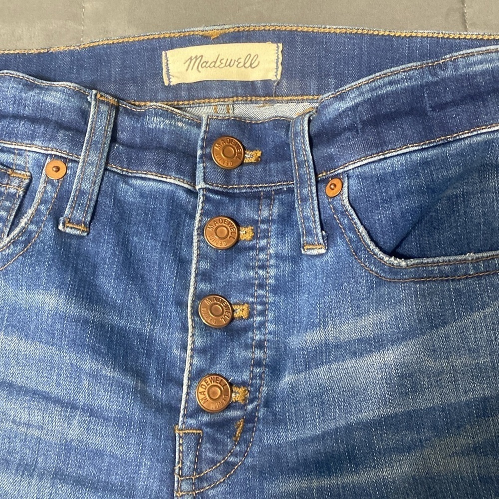 Madewell 10” high-rise skinny jeans. Size 26 - Picture 3 of 7